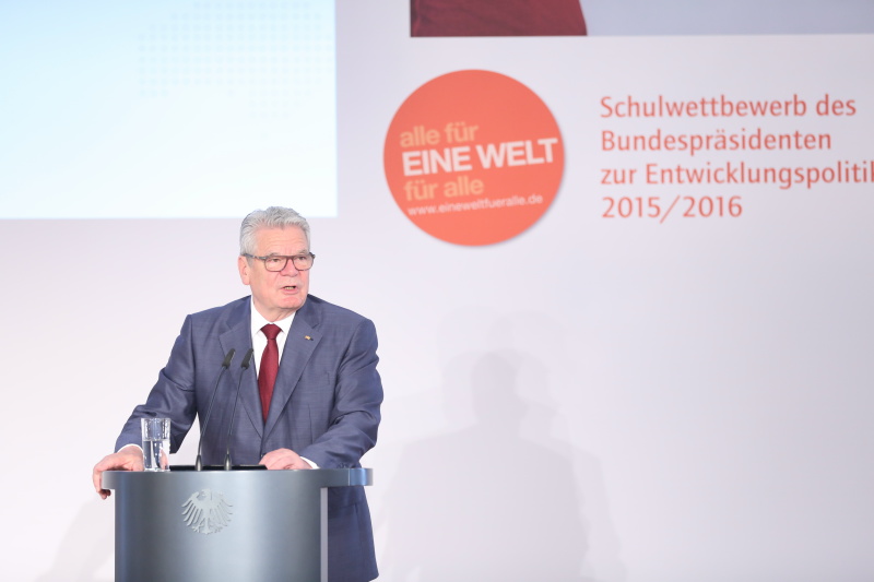 Bundespräsident_Joachim_Gauck_bei_seiner_Rede_vor_den_Preisträgerinnen_und_Preisträgern