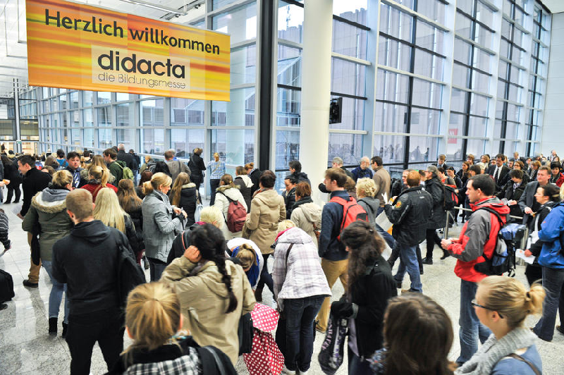 Zur "didacta" in Hannover werden bis zu 100.000 Besucher erwartet - die meisten davon Lehrer. Foto: Koelnmesse Bilddatenbank