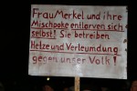 "Mischpoke": Schild eines Demonstranten auf einer Pegida-Veranstaltung am 5. Januar in Dresden. Foto: Metropolico / flickr (CC BY-SA 2.0)