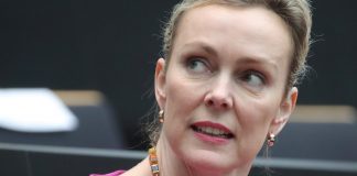 Plagiatsaffäre: Senatorin verliert ihren Doktortitel – und tritt sofort zurück