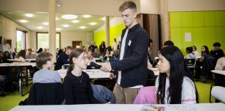 Vom “Chill-Raum” in der Schule bis hin zu lebenspraktischen Inhalten: Was sich Kinder und Jugendliche für ihr Lernen wünschen