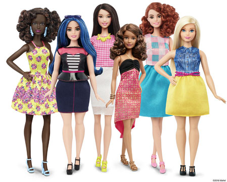 Sensation auf der Spielwarenmesse: Barbies gibt es jetzt in verschiedenen Größen und Hautfarben und mit Kurven. (Bild: Mattel.de)