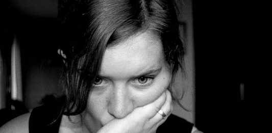 Ein Drittel der Lehrerschaft in Großbritannien wurde bereits Opfer von Cyber-Mobbing. Foto: evemaryb / Flickr