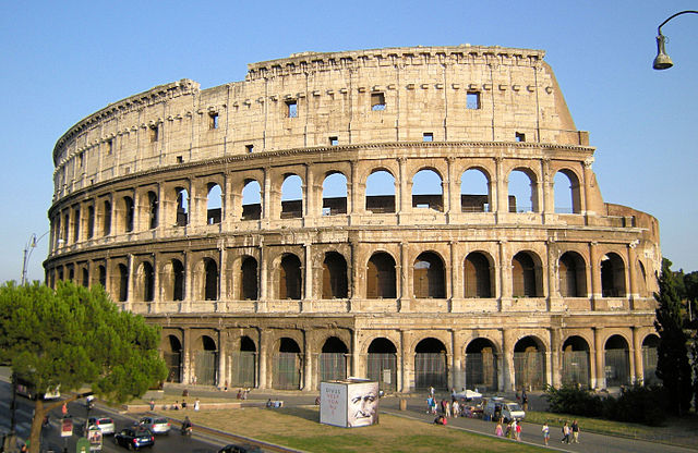Das Colosseum ist eine der berühmtesten Sehenswürdigkeiten Roms. (Foto: Urse Ovidiu)
