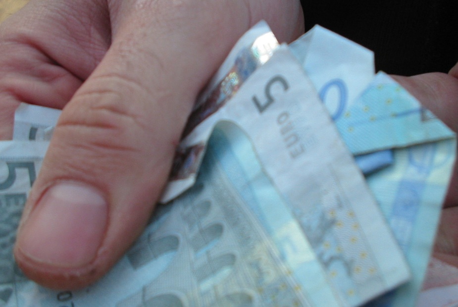 der Täter habe sämtliches Geld eingesteckt, das er habe finden können, berichtet die Polizei: Foto: tunguska / Flickr (CC BY 2.0)