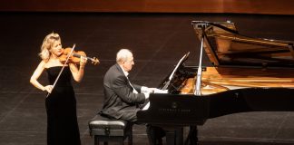 Anne-Sophie Mutter und Simon Rattle gegen Bayerns Pläne zur Grundschulreform
