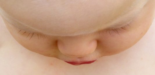 Übergewicht wird meist schon in frühester Kindheit angelegt. Foto: EME / pixabay (CC0 1.0)