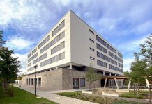 Fachkräftemangel: Top ausgestattete Berufsschulen sollen Drang zur Uni bremsen