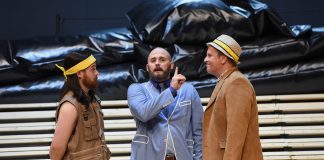 Neue Spielzeit: Max Frischs “Biedermann und die Brandstifter” ab September im Schauspiel Essen