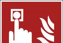 Ursache für Großbrand an Gymnasium noch unklar Der Brandursache am Schleidener Johannes-Sturmius-Gymnasium ist noch nicht geklärt; der Unterricht fällt größtenteils aus. Bild: MaxxL / Wikimedia Commons (Gemeinfrei)