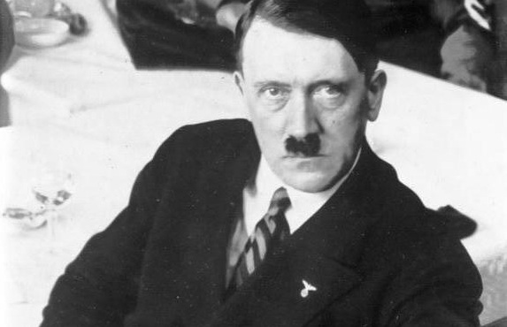 Vor der Machergreifung: Adolf Hitler 1932. Foto: Bundesarchiv