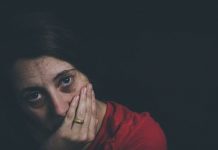 Zwingt der Regelbetrieb Lehrerinnen und Lehrer aus Risikogruppen zurück an die Schulen? Kritik kommt von der GEW