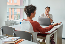 Die AI Classroom-Pilotprojekte von Acer und Intel starten in 8 europäischen Ländern