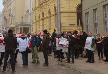 Protest in Mecklenburg-Vorpommern – «Meer Gelt führ billdunk!»