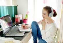 Datenschützer will Schulen die Videokonferenz-Systeme verbieten, die in der Krise funktioniert haben – Elternschaften protestieren