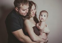 Viele Lehrer können ein Lied davon singen, Eltern kümmern sich heute intensiver um ihren Nachwuchs als früher. Foto: Profile / pixabay (CC0)