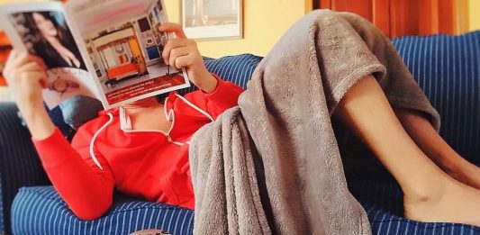 Die große Mehrheit der Jugendlichen und jungen Erwachsenen wäre gern aktiver. In der Praxis sieht es anders aus. Foto: Wokandapix / pixabay (CC0)