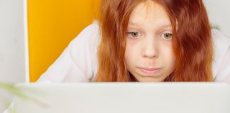 Wie Fernunterricht als Videokonferenz klappt – und welche Rolle die Eltern dabei spielen: Ein Lehrer berichtet aus seiner Praxis