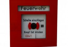 Großbrand an einem Gymnasium – Schulleitung muss ins Rathaus umziehen Fehlalarm in Kamen. Nun ermittelt die Polizei. Foto: Daniel Klus / Wikimedia Commons (CC BY-SA 3.0)