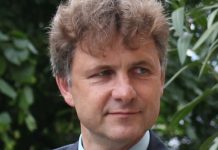 Bericht: Zweckverband ITEOS will Plattform «ella» fertigstellen Kündigte ein abschließendes Angebot zur Fertigstellung von "ella" an: Karlsruhes Oberbürgermeister Frank Mentrup, stellvertretender Vorsitzender des IT-Zweckverbands ITEOS.