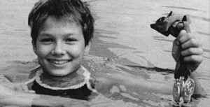 Noch während ihrer ersten Schulkarriere: Der spätere Schwimmstar Franziska van Almsick im Alter von 11 Jahren. Foto: Bundesarchiv / Wikimedia Commons