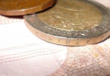 Bildungsfinanzbericht: Pro-Kopf-Ausgaben weiter gestiegen – Hamburg liegt vorn Seit vielen Jahren hält die OECD Deutschland vor, vergleichsweise wenig in Bildung zu investieren. Dabei bleibt allerdings der über die duale Ausbildung erbrachte Anteil der Wirtschaft meist außer Acht. Foto: wfabry / flickr (CC BY 2.0)