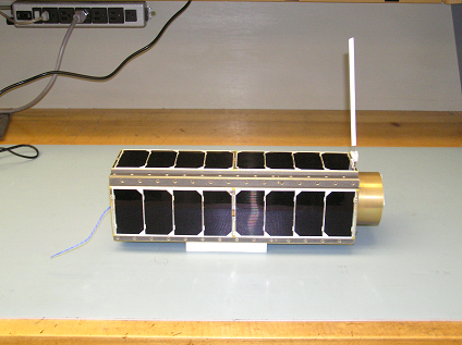 Beispiel für einen amerikanischer Nanosatellit GeneSat-1 (Foto Nasa/Wikimedia public domain)