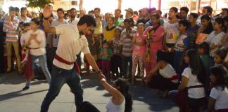 MRT-Studie: Gewalterleben verlangsamt die Gehirnentwicklung Gewalt in der Nachbarschaft löst Stress aus, selbst wenn man nicht unmittelbar betroffen ist. (Symbolbild). Foto Biswarup Ganguly / Wikimedia Commons (CC BY 3.0)