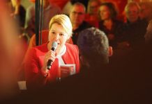 Giffey nimmt Geld in die Hand, um den Erzieherberuf attraktiver machen