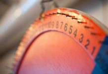 Oft schadet es nur wenig, auf eine Wahrscheinlichkeitsschätzung zu verzichten. Doch im Leben ganz auf Stochastik zu verzichten, wäre schwieriger, als gemeinhin angenommen. Foto: Mattwide/ Pixabay (CC0 1.0)