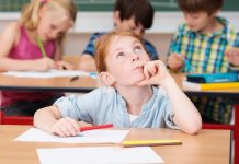 Chemnitz: Inzidenz unter Schülern bei 700 – Lehrerverband versteht Schulschließungen nicht