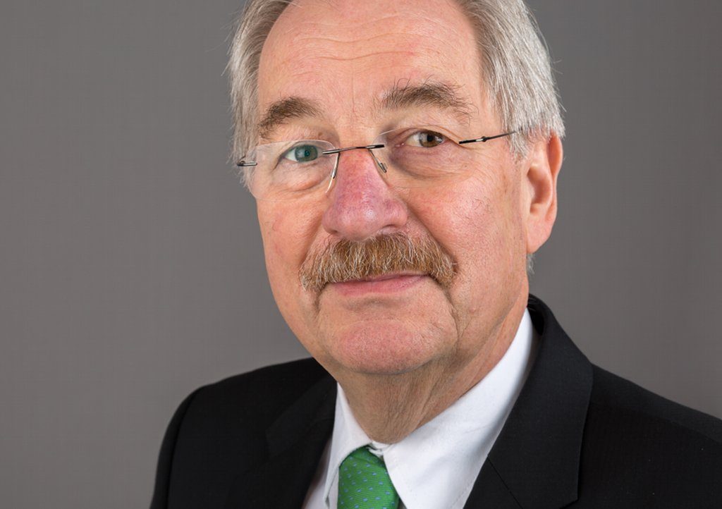 Der hessische CDU-Landtagsabgeordnete Hans-Jürgen Irmer ist schon früher mit rechtspopulistischen Äußerungen aufgefallen. Foto: Martin Kraft / Wikimedia Commons (CC BY-SA 3.0)