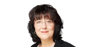 Bildungsministerin: Leistung von Schulen erheben – “das ganz, ganz große Ziel”