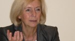 Macht mobil gegen Analphabetismus: Bundesbildungsministerin Johanna Wanka. Foto: Axel Hindemith / Wikimedia Commons Creative Commons (CC-by-sa-3.0)
