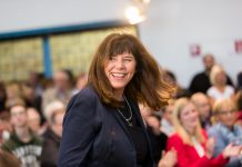 Alleingelassen mit den Bildungsproblemen? Warum eine OB die SPD verlässt