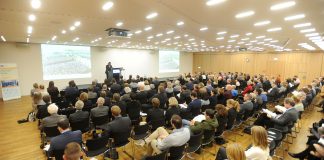 Chancen der Digitalisierung nutzen – Jahreskongress Berufliche Bildung 2018 in Stuttgart