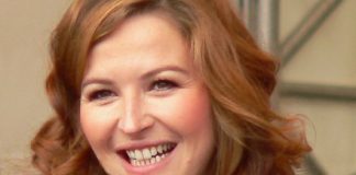 Moderatorin Katrin Bauerfeind wäre nach der Schule beinahe Theologin geworden. Foto: Axel Hindemith / Wikimedia Commons (CC BY-SA 3.0)