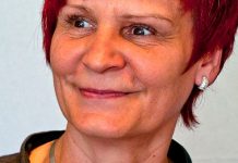 Auch Ministerin Klaubert gegen Handy-Verbote in der Schule – Smartphones lieber gleich im Unterricht nutzen Will zusätzliche Lehrkräfte gewinnen: Die Thüringer Bildungsministerin Birgit Klaubert. Foto: Ralf Roletschek / Wikimedia Commons (CC BY-SA 3.0 DE)