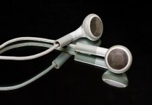 Kollegen abgehört: Vize-Schulleiter verwanzt Räume von Direktor und Lehrerrat – ihm drohen nun 5 Jahre Haft