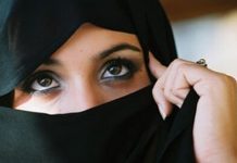 Islamunterricht lässt Streit ums Kopftuch wieder aufleben Einhellig heißt es: In der Schule muss das Gegenüber erkennbar sein. Foto: Ranoush / flickr (CC BY-SA 2.0)