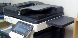 Vernetzte Drucker und Kopierer sind mittlerweile eine Selbstverständlichkeit. Was die Arbeit erleichtert, macht die Geräte zugleich angreifbar. Foto: mdornseif / flickr (CC BY-SA 2.0)