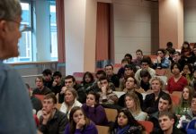 Wer soll künftig den Lehrernachwuchs in Schleswig-Holstein ausbilden? Foto: Jirka Matousek / flickr (CC BY 2.0)