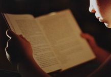 Leseförderung in der Pandemie: per Brief, digital, im Park