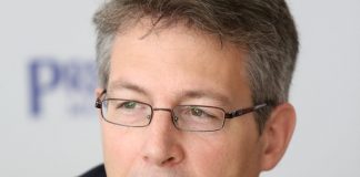 CSU-Generalsekretär warnt vor Gemeinschaftsschule Nach dem Willen der Grünen sollen bayerische Gemeinden das Recht bekommen, vor Ort Gemeinschaftsschulen einzurichten. Für CSU-Generalsekretär Markus Blume der Ruin des Bildungssystems. Foto: Michael Lucan / Wikimedia Commons (CC BY-SA 3.0 DE) (Ausschnitt)