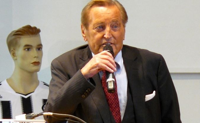 Als Kultusminister nie vor peinlichen Aktionen gefeit: Gerhard Mayer-Vorfelder ist tot