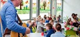 Gemeinsames Essen in der Schule ist mehr als Nahrungsaufnahme. Foto: Stadt Lohne / flickr (CC BY 2.0)