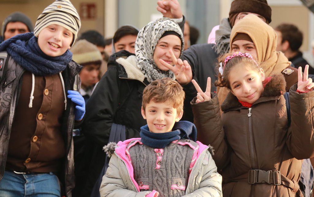 Die Jugendlichen in Deutschland gehen bei der Flüchtlingsintegration mit gutem Beispiel voran, findet SOS-Kinderdörfer-Vorstand Wilfried Vyslozil, angesichts der Umfrageergebnisse. Foto: Metropolico.org /flickr CC BY-SA 2.0)