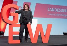 GEW fordert mehr Demokratiebildung (und mehr Infos für Lehrkräfte über TikTok)