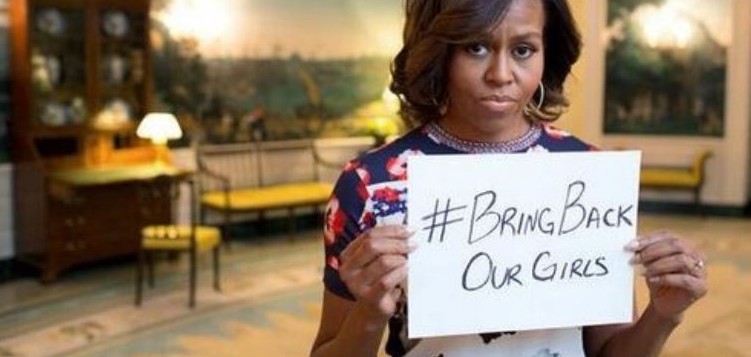 Michelle Obama stellt sich an die Spitze der Kampagne "Bring Back Our Girls". Screenshot aus Facebook.
