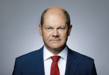 frontales Portrait von Olaf Scholz